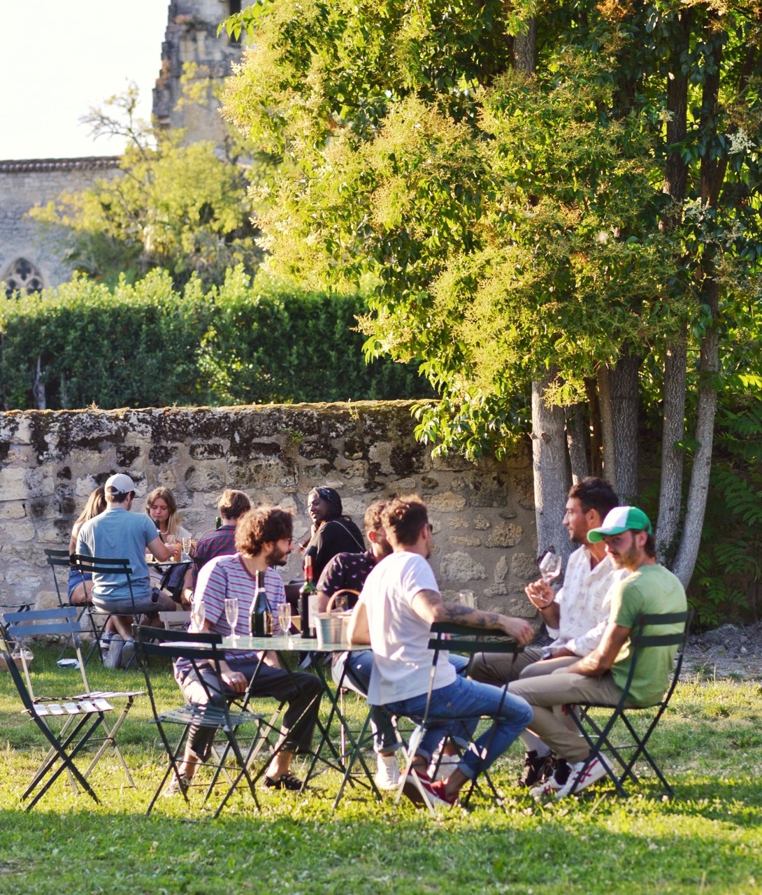 Cloître des cordeliers - soirée électro & bulles - la vie bonne